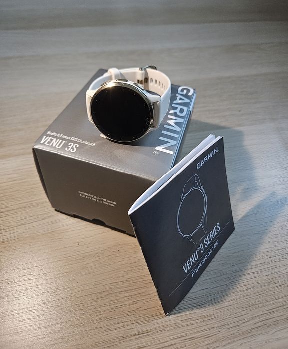 Garmin venu 3s smart часовник