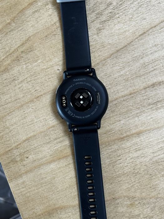 Garmin Vivoactive 5 като нов