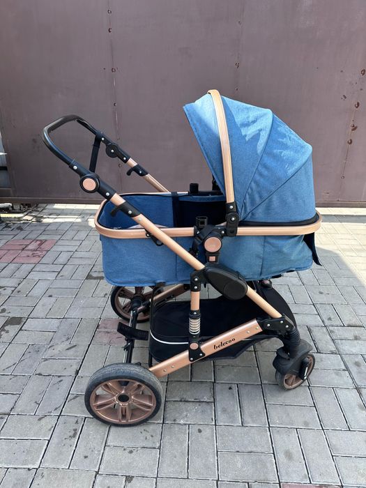 Продам коляску в хоршем состоянии