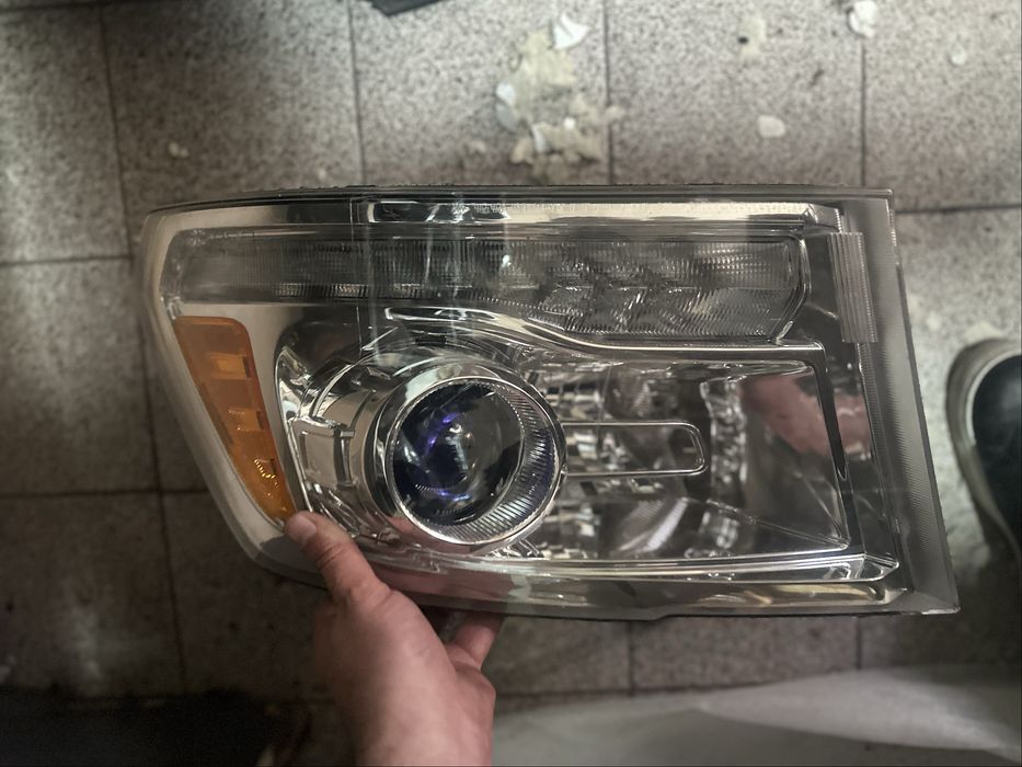 Фар Додж Рам Фар за Dodge Ram (след ) 2018 г.