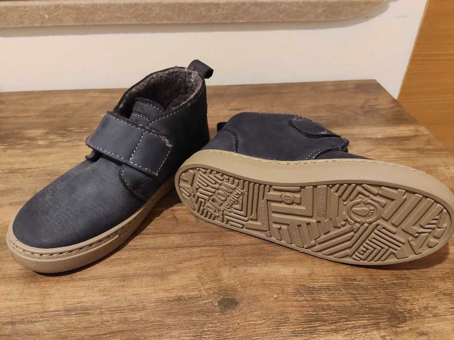 Ghete copii din piele, captusite cu lana, Natural World marime 28