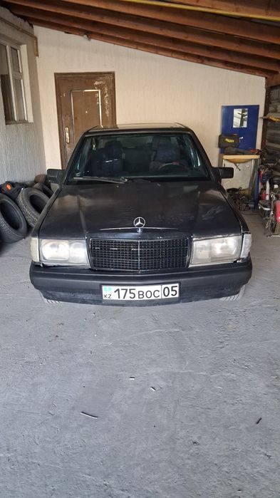 Мерседес 190 срочно