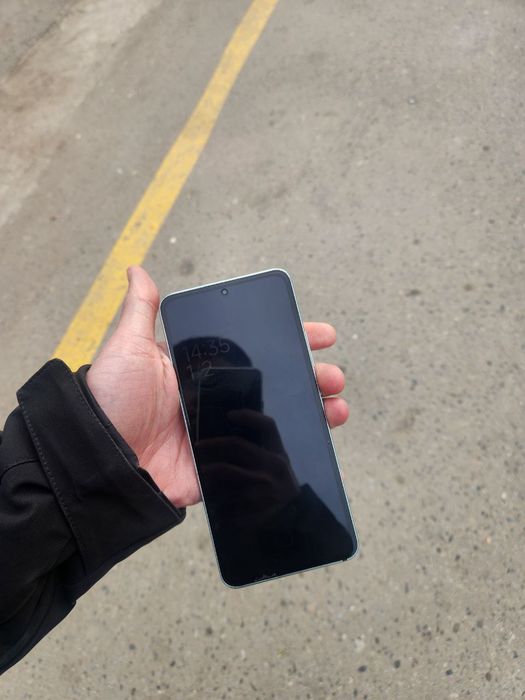 Xiaomi 13t pro 12/512 xolati yaxshi