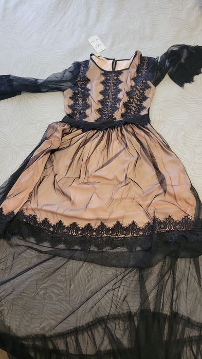 Продаётся платье