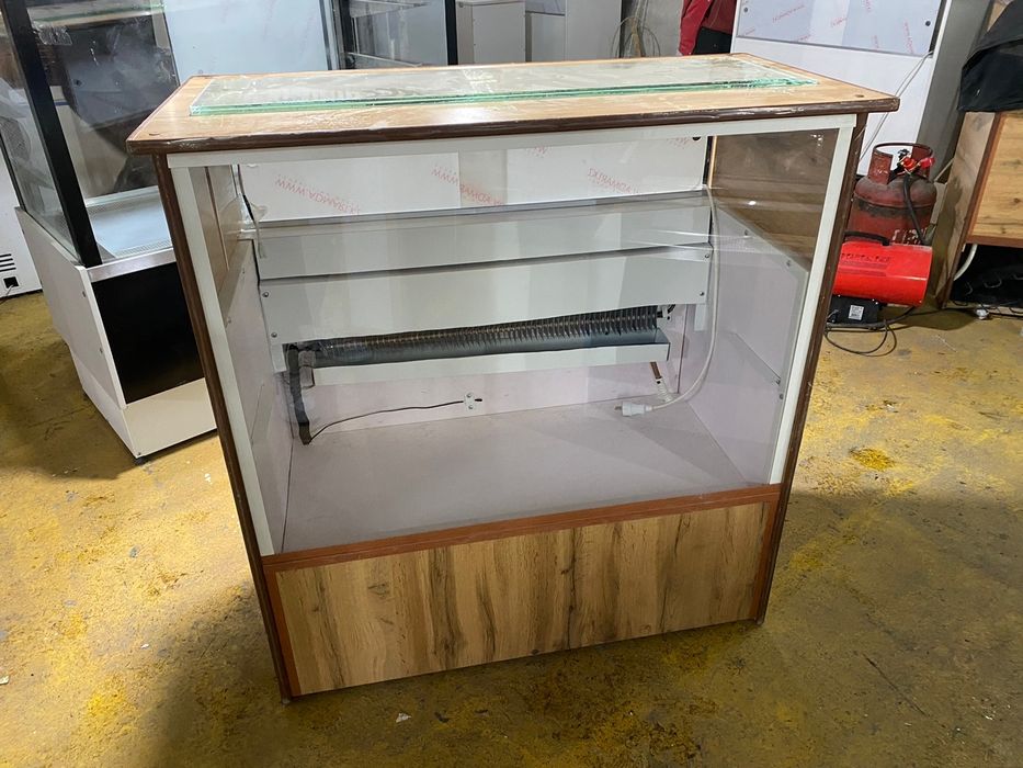 Витринные холодильники