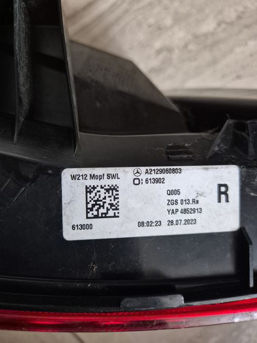 W212 facelift Мерцедес Е-класа стоп седан