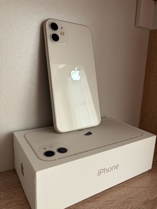 Продам Iphone 11 128 gb в идеальном состоянии
