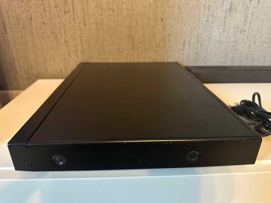 DVD Player Yamaha Natural Sound DVD-S550 + telecomanda - defect - citeste doar anumite CD/DVD