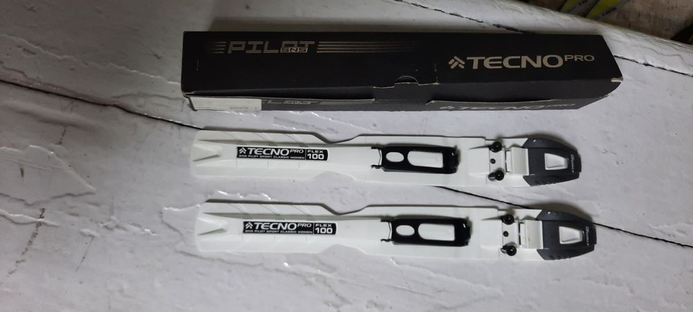 Лыжные крепления