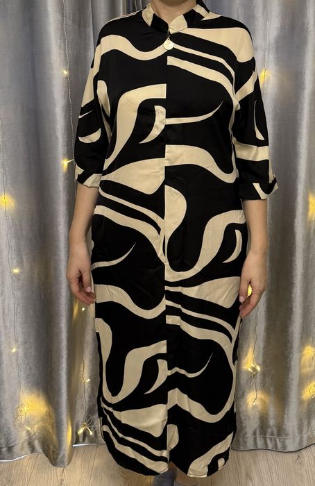 Платье атласное