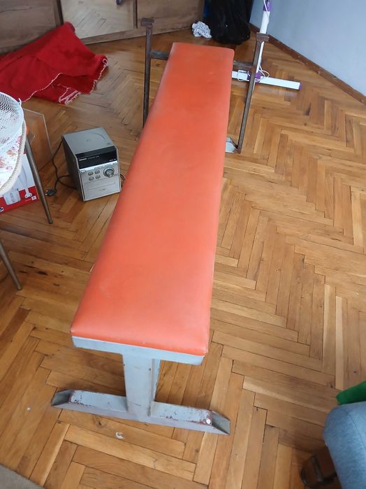 Фитнес лежанка. Използвана.