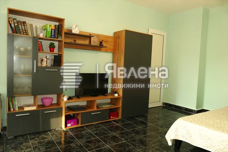 Продава се Едностаен апартамент в София, Слатина - 45 кв.м за 2223 €/кв.м - Снимка #3