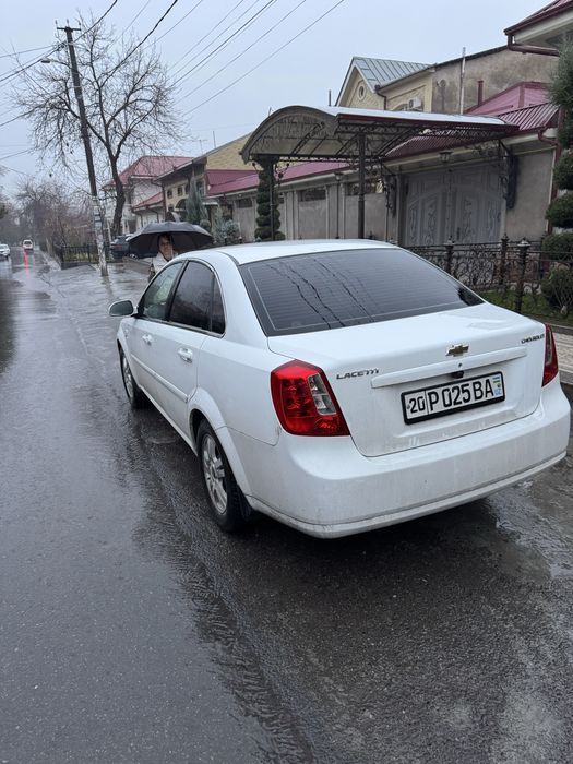 Lacetti 1.8 Idealniy