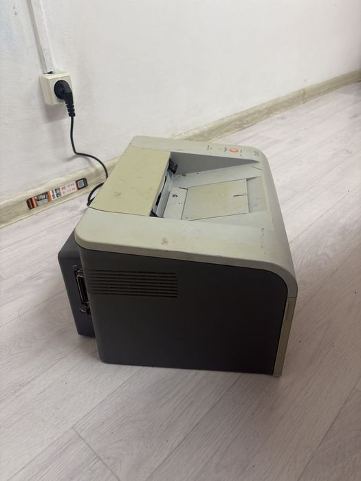 Принтер ML 2015 лазерный, в хорошем состоянии
