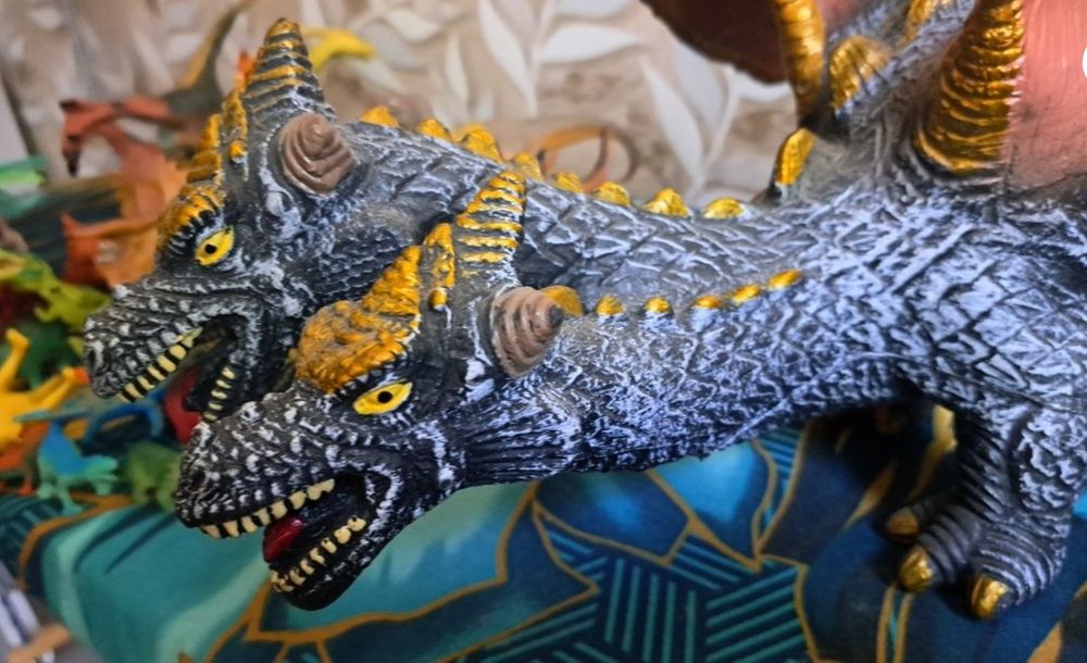 Динозавры рычащие и не только