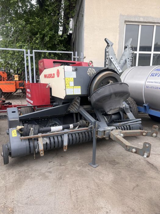 Пресс подборщик FMWORLD