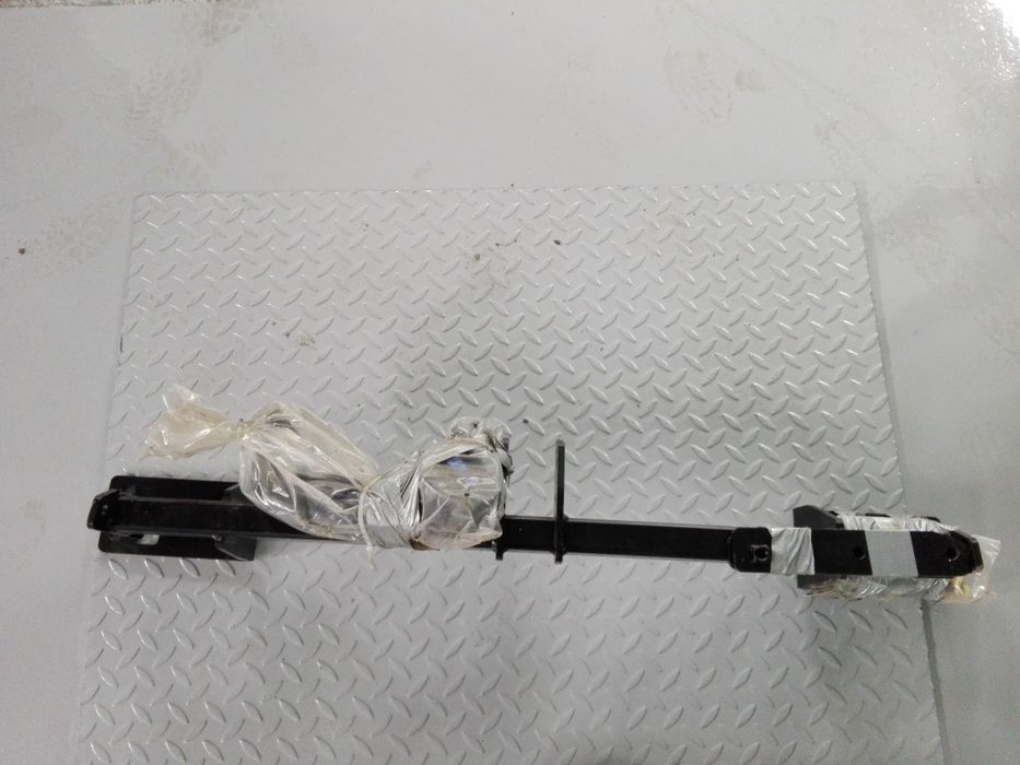 Carlig remorcare Mercedes GLA