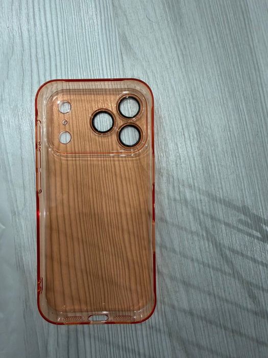 Продавам НОВИ калъфи 3 броя за Apple pro 17