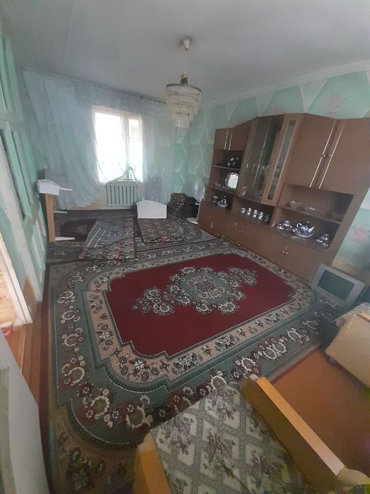 Uy sotiladi Bo‘stonliq tumani Boymirzaev qishlog‘ida