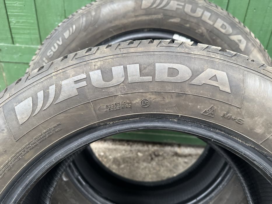 4 броя Гуми за СУВ / Джип  235 60 17 цола NEXEN и FULDA