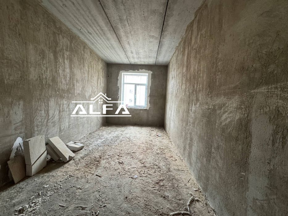 7-mkr 2 xonali 71m2 5-qavat sotiladi