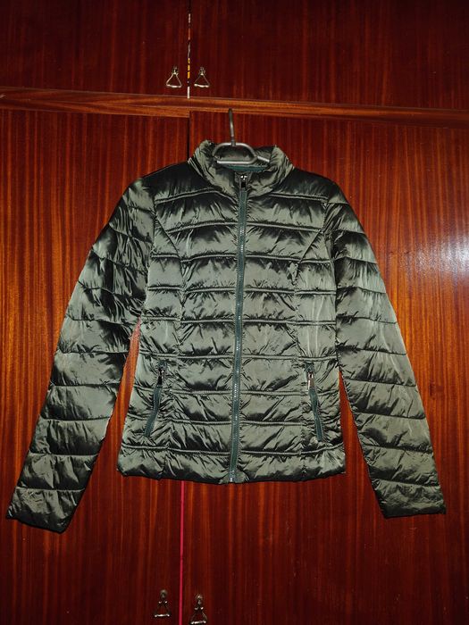 Пролетно олекотено яке