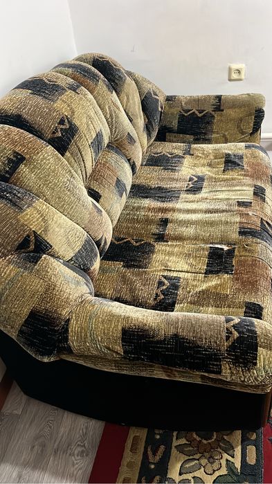 Продается диван б/у