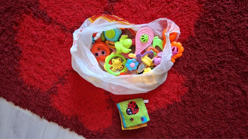 Продам игрушки уральск