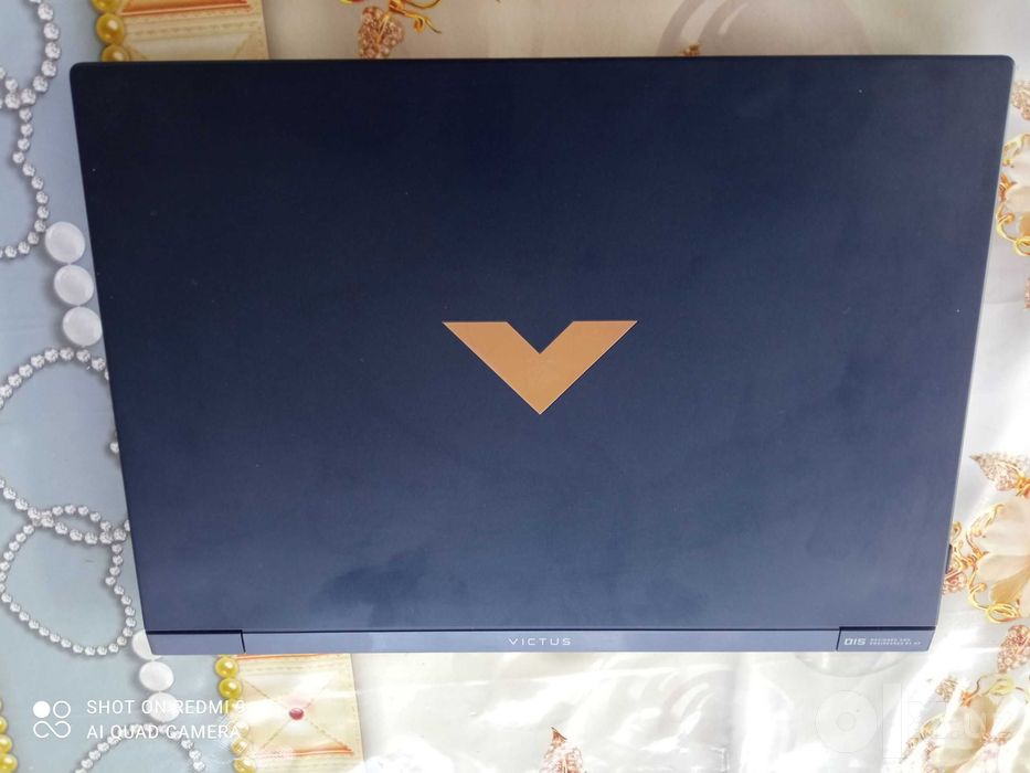 HP Victus Gaming 15 — RTX 4050 / Ryzen 7 / 16GB RAM / Ideal holatda!