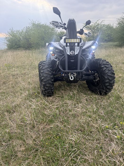 Can-Am Renegade X MR 1000R INT 2024