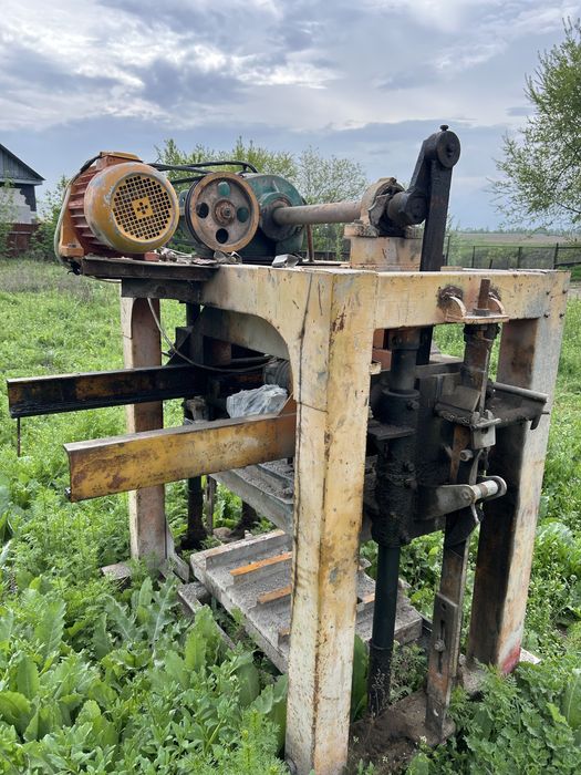 Станок для изготовления песка блоков