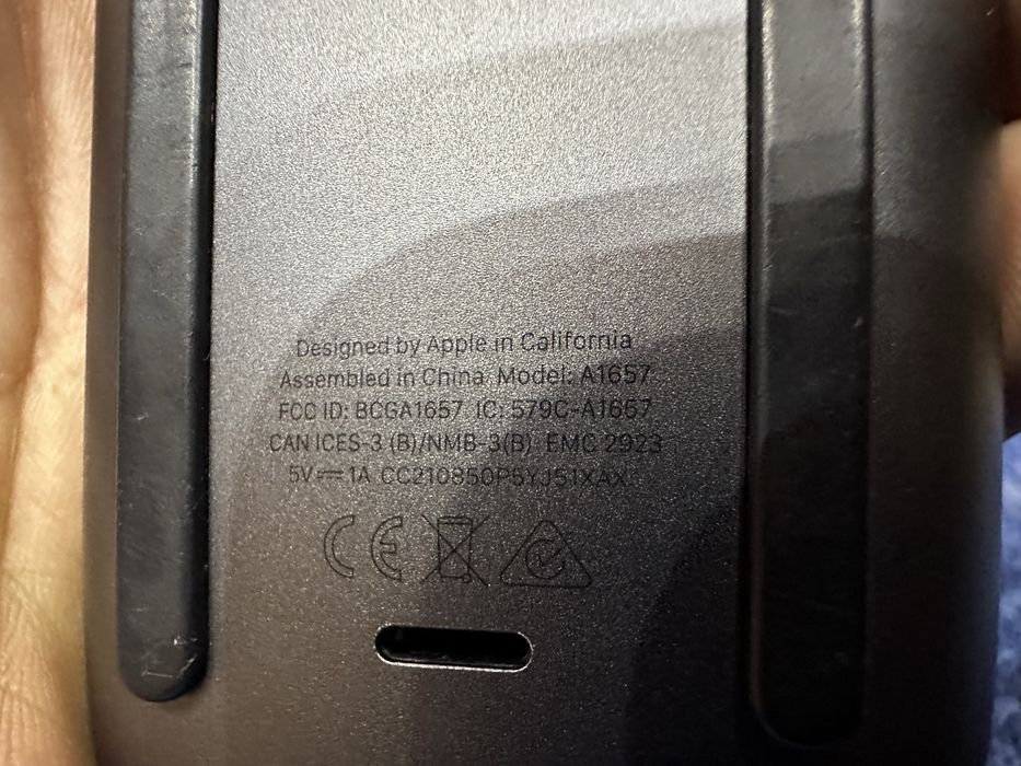 * Apple Magic Mouse 2 Black A1657 б/у оригинал
