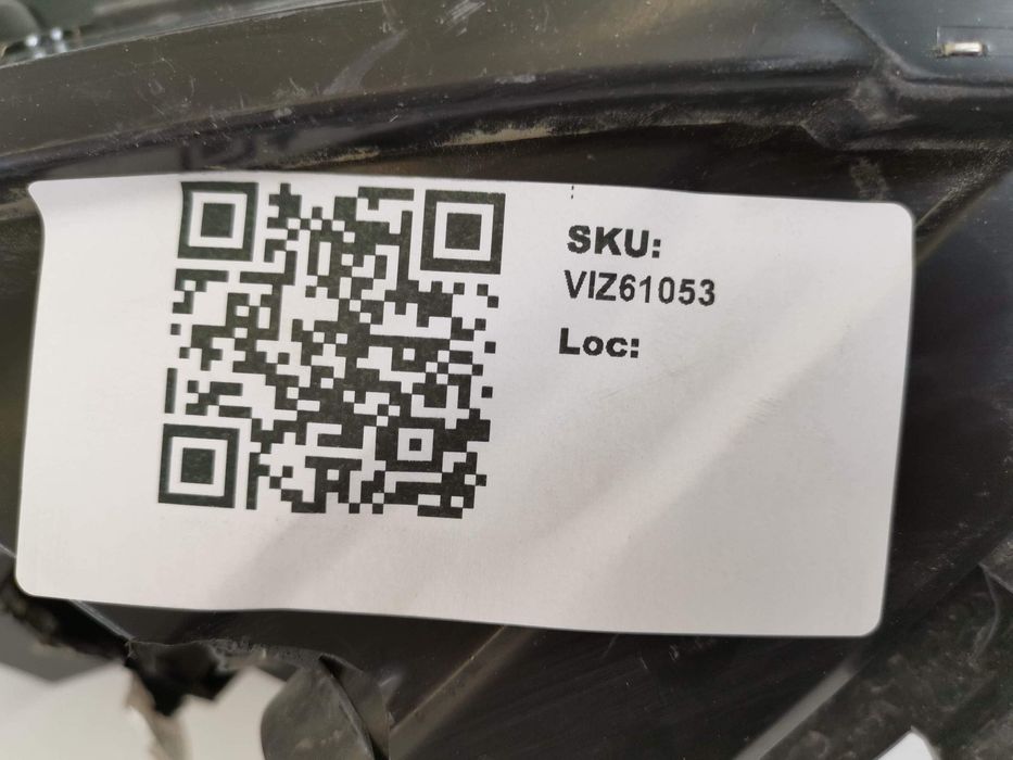 Ляв фар Led Tesla Model 3/Y / Lqv far Led Tesla Model 3/Y Оригинален а