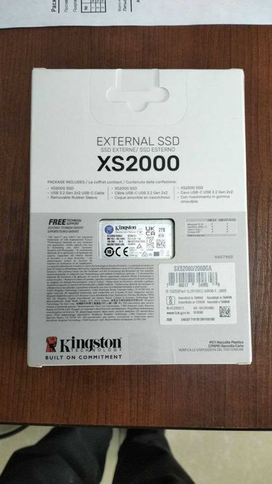 Kingston XS2000 Внешний SSD Накопитель до 2000Мб/с  2 ТВ Янги Каробка