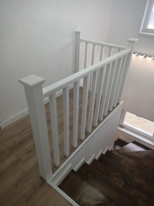 Trepte din lemn masiv