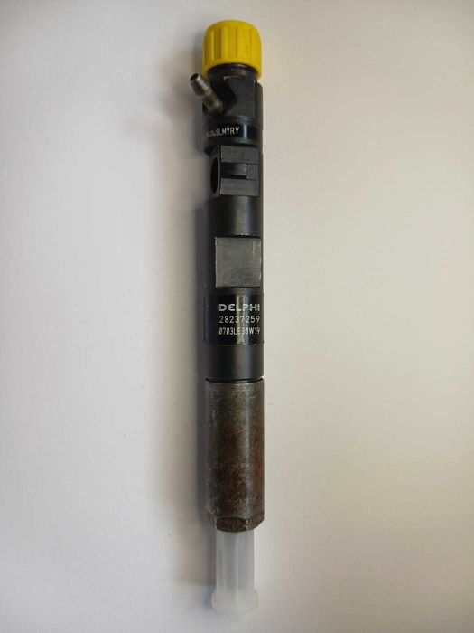Injector  Delphi 28237259