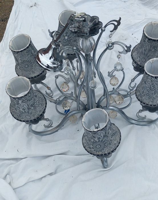 Люстра  шестирожковая