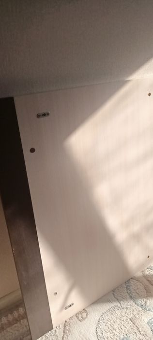 Продам настенное зеркало