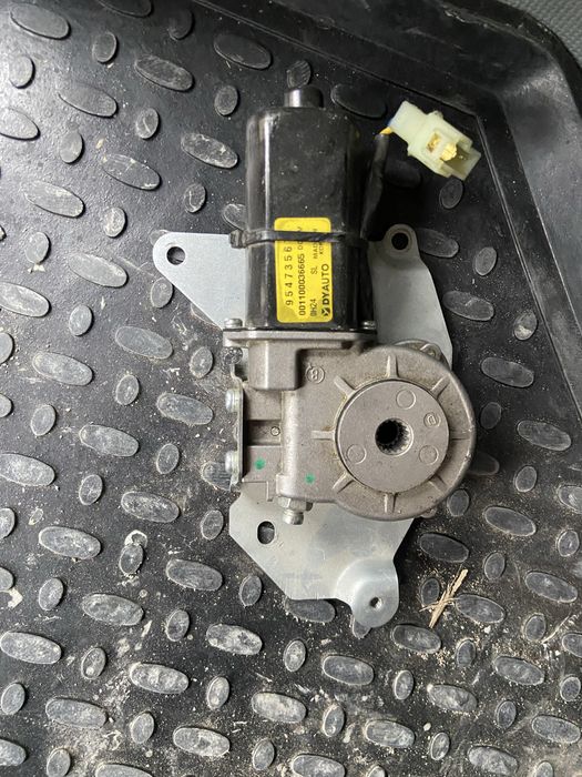 Стеклоподьемник Damas oynakutargich