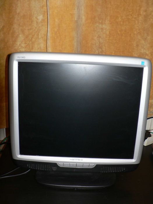 продавам монитор HANNS.G