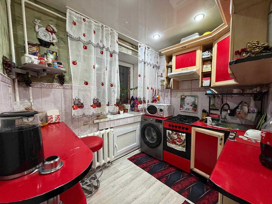 Продам 4х ком квартиру в Центре!