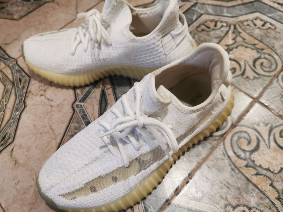 Adidas yeezy маратонки