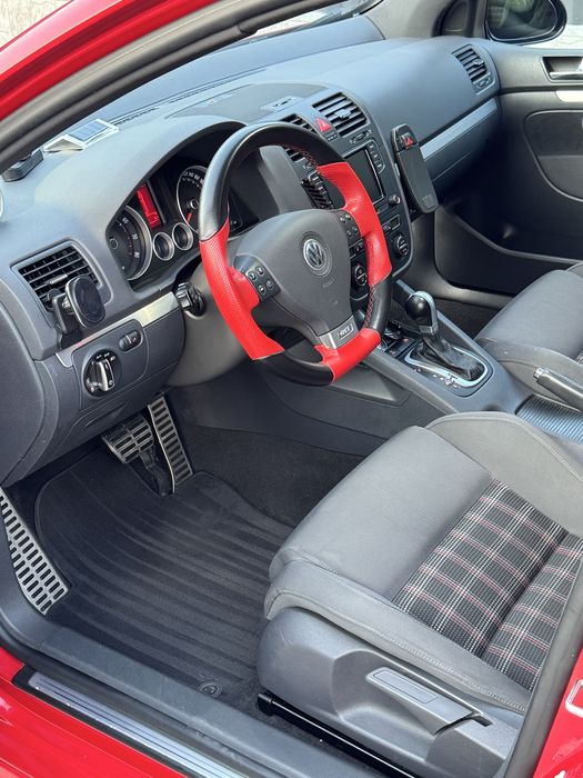 Golf 5 GTI  2.0 TFSI 300 cp DSG