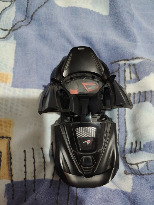 Количка McLaren 1:80 черна