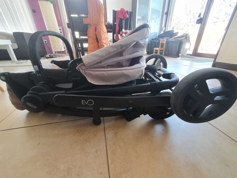 Бебешка количка 3в1  Graco Evo подарък чанта, сенник и дюшек и др