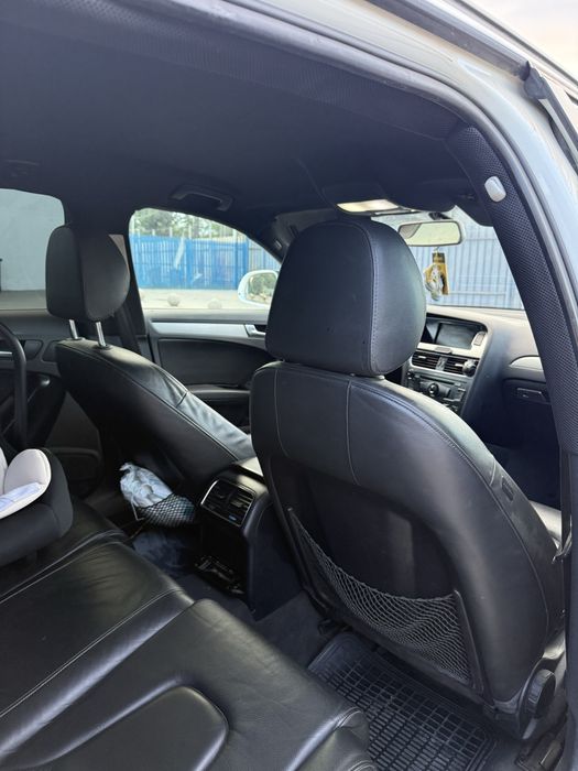 Vand sau schimb audi a4 b8