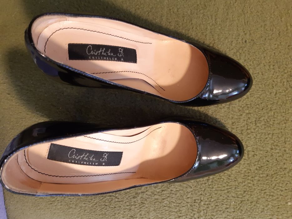 Pantofi Musette, piele lacuita neagra, marimea 35