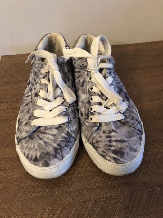 Дамски кецове - 6 евро