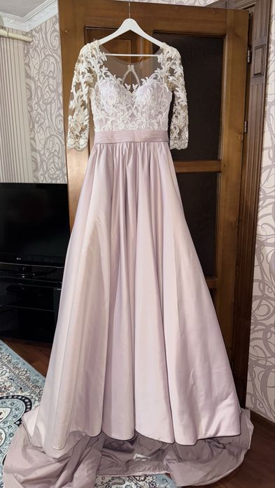 Платье для узату