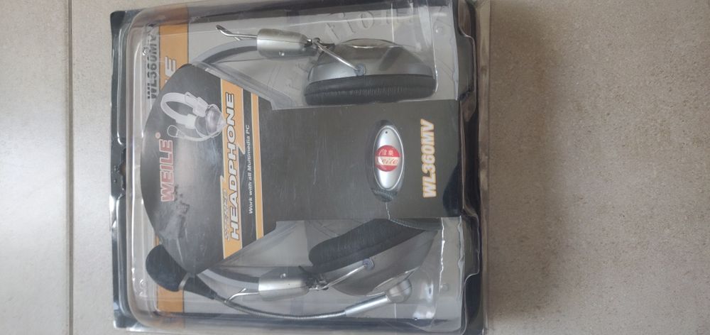 Căști audio cu microfon